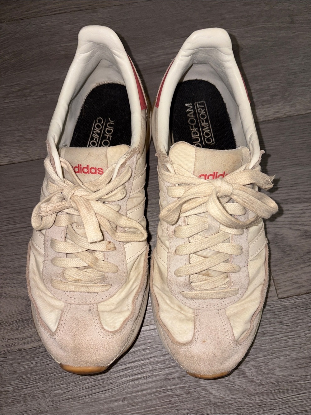 Adidas sneakers women’s run 70s 8